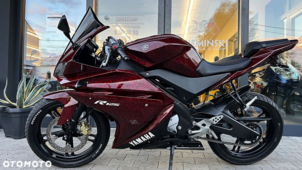 Yamaha YZF - 24