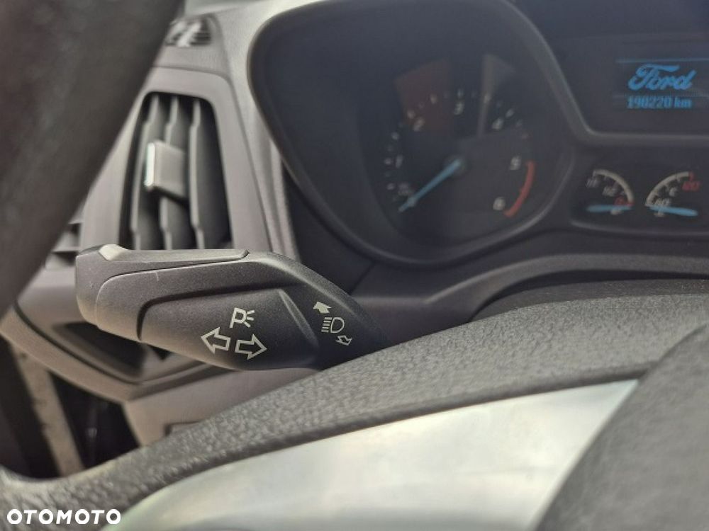 Ford Tourneo Connect Grand - 31
