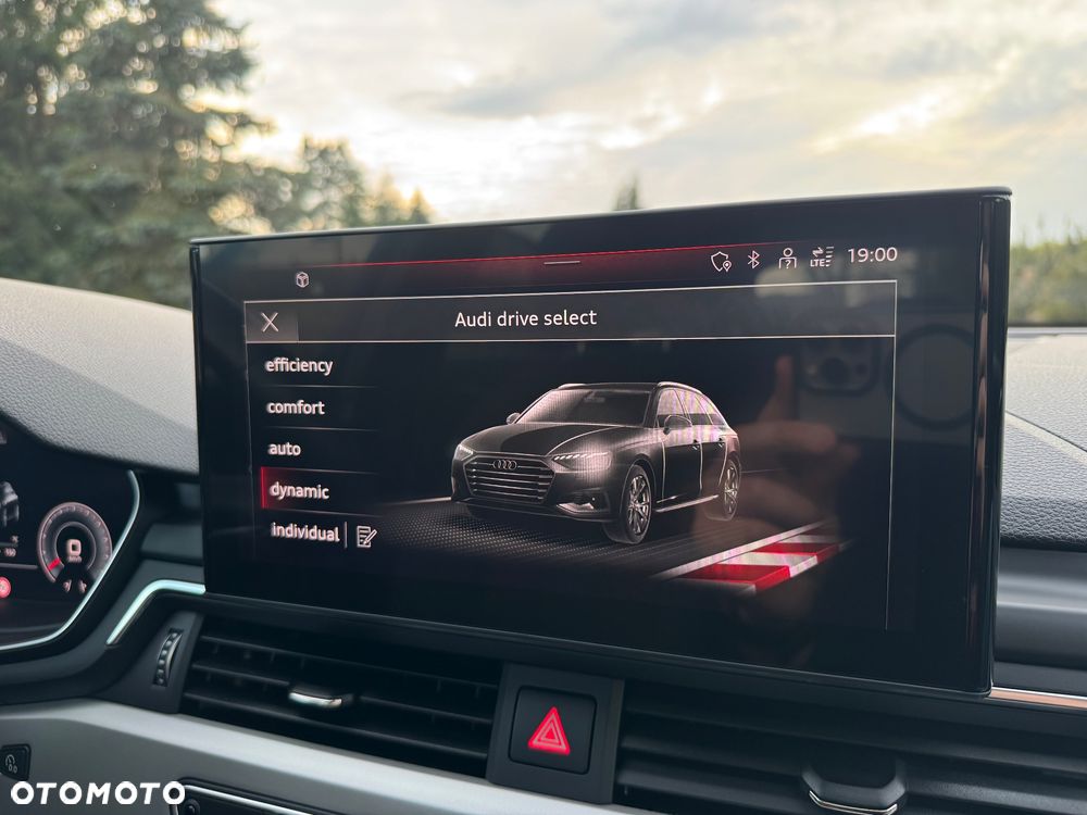 Audi A4 Avant 40 TDI S tronic sport - 31