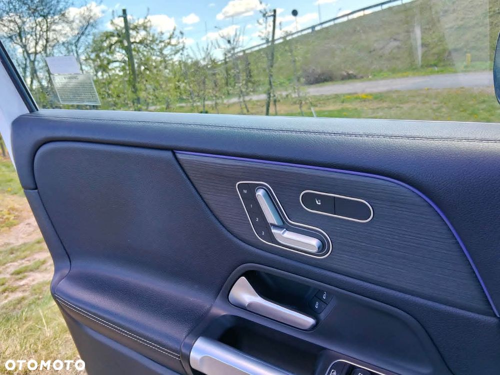 Mercedes-Benz GLB 250 8G-DCT Style - 13