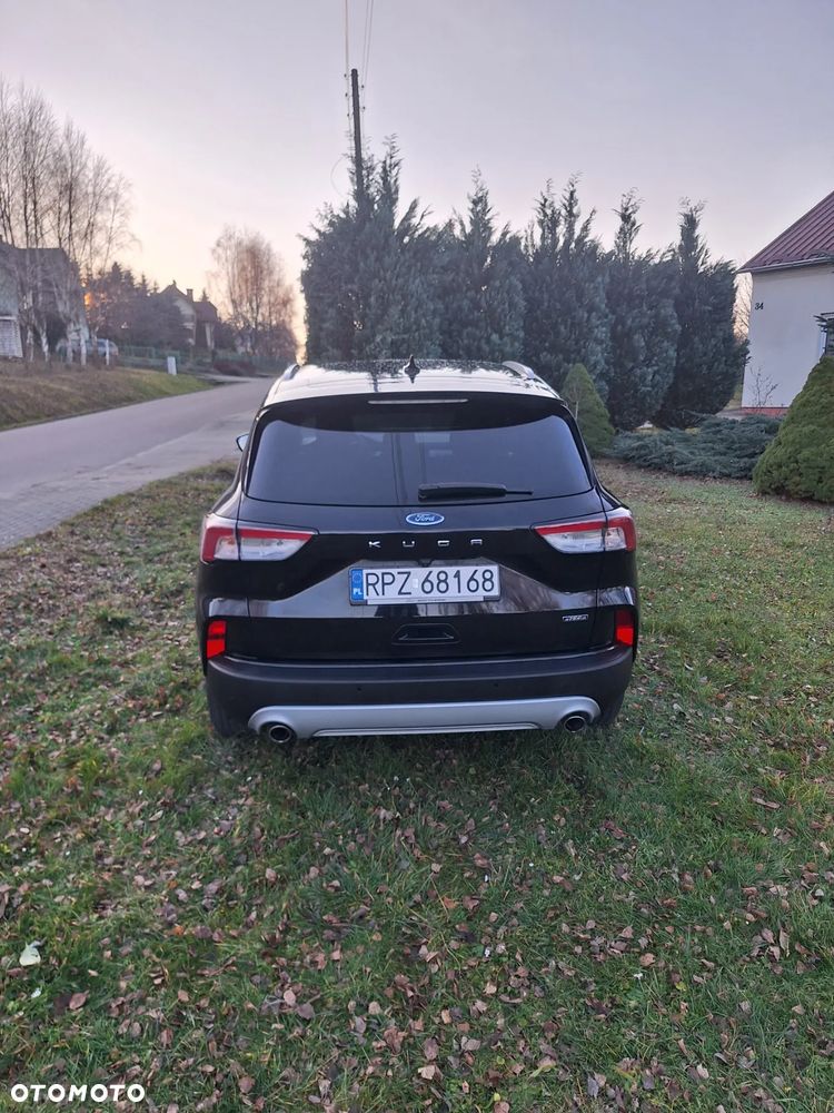 Ford Kuga - 9