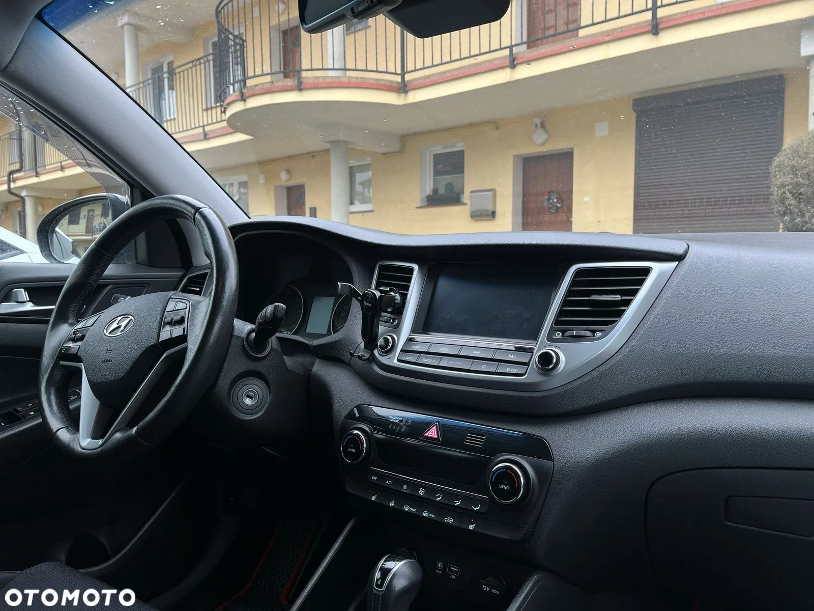 Hyundai Tucson - 13