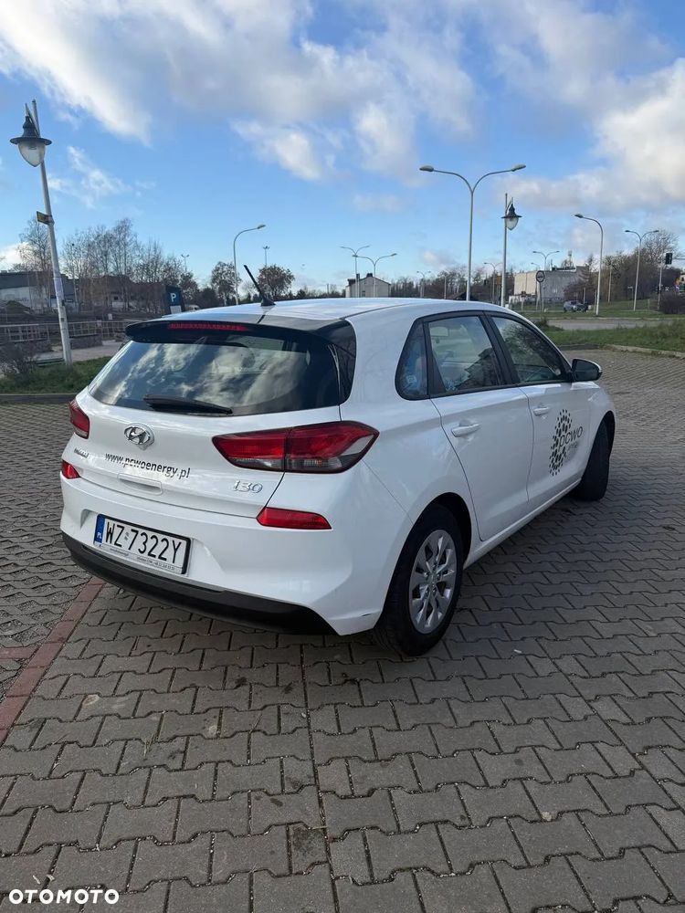 Hyundai i30 1.4 Base - 5