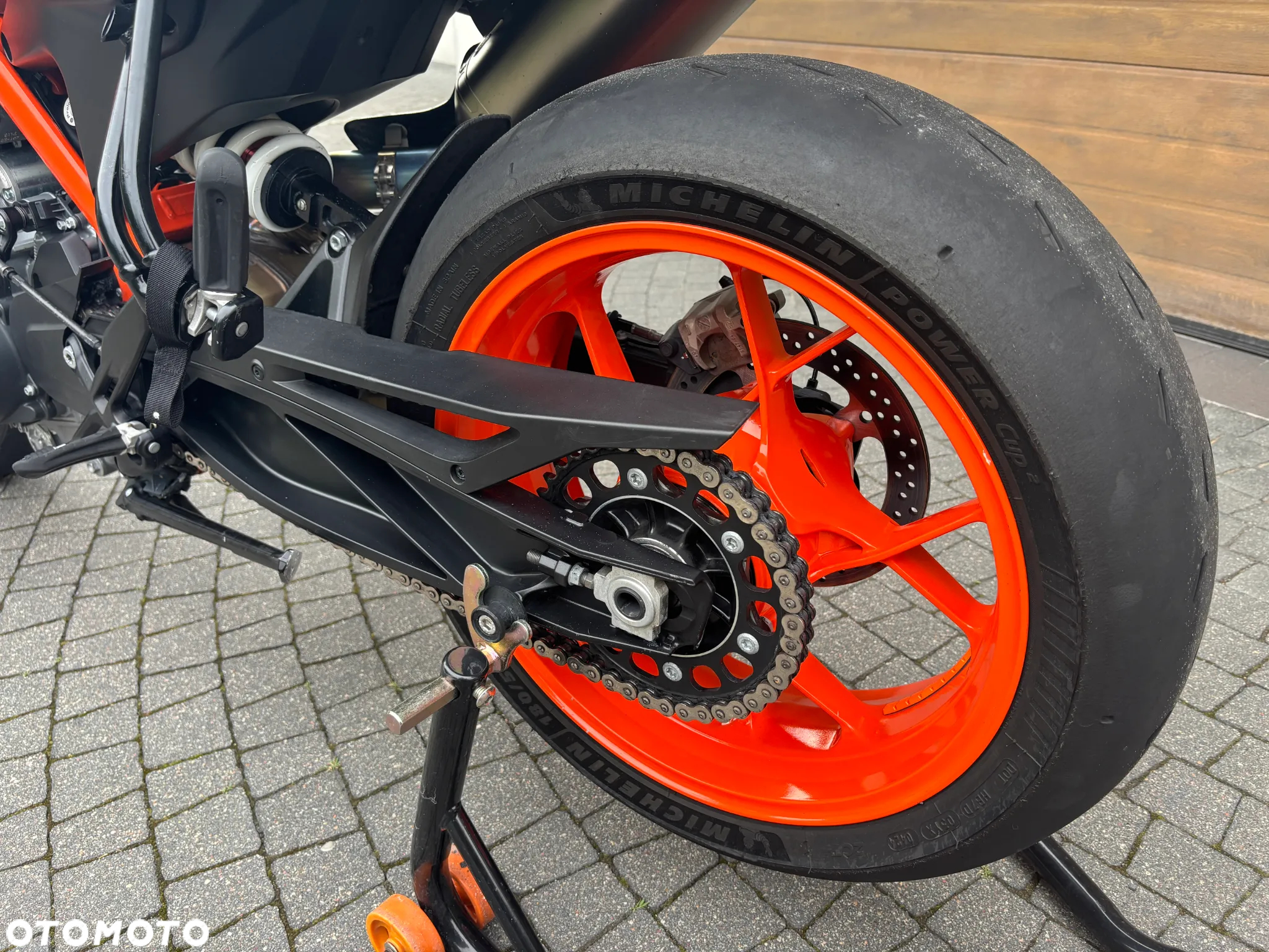 KTM Duke - 18