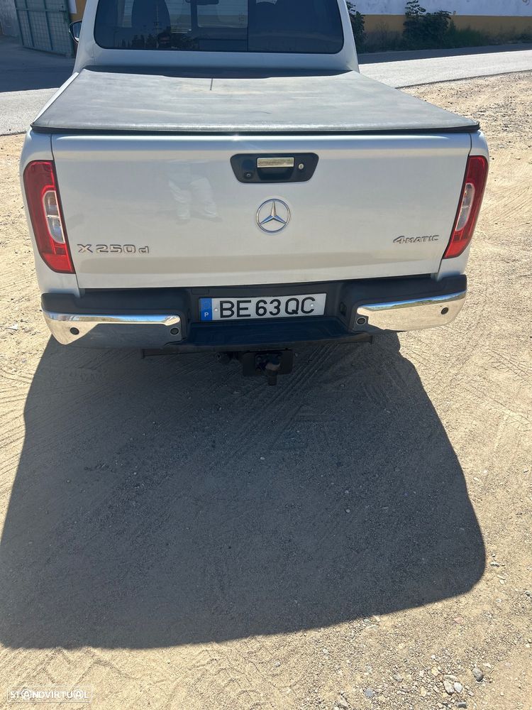 Mercedes-Benz X 250 d Power 4-Matic Aut. - 9