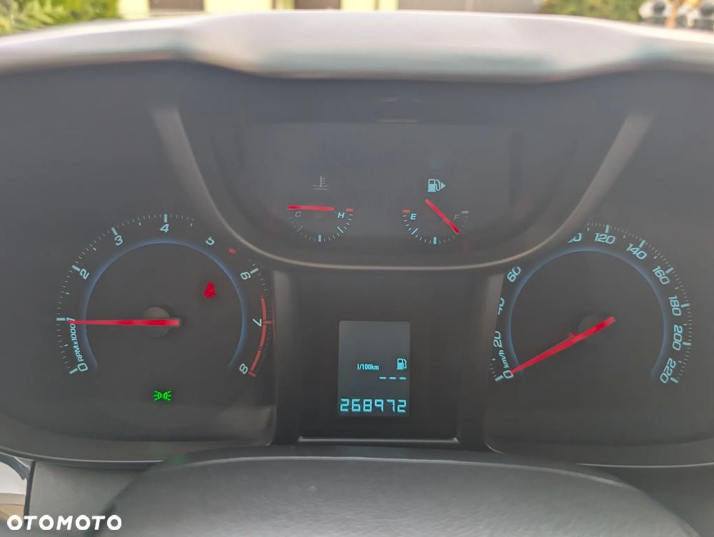Chevrolet Orlando 1.8 LS+ - 14