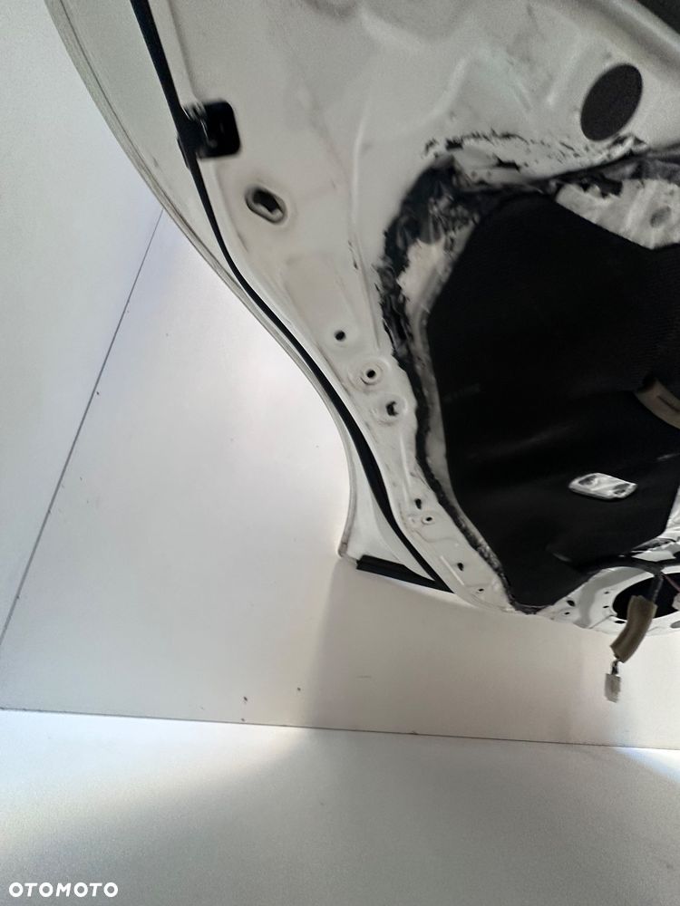 Infiniti Q50 drzwi lewy tył - 17