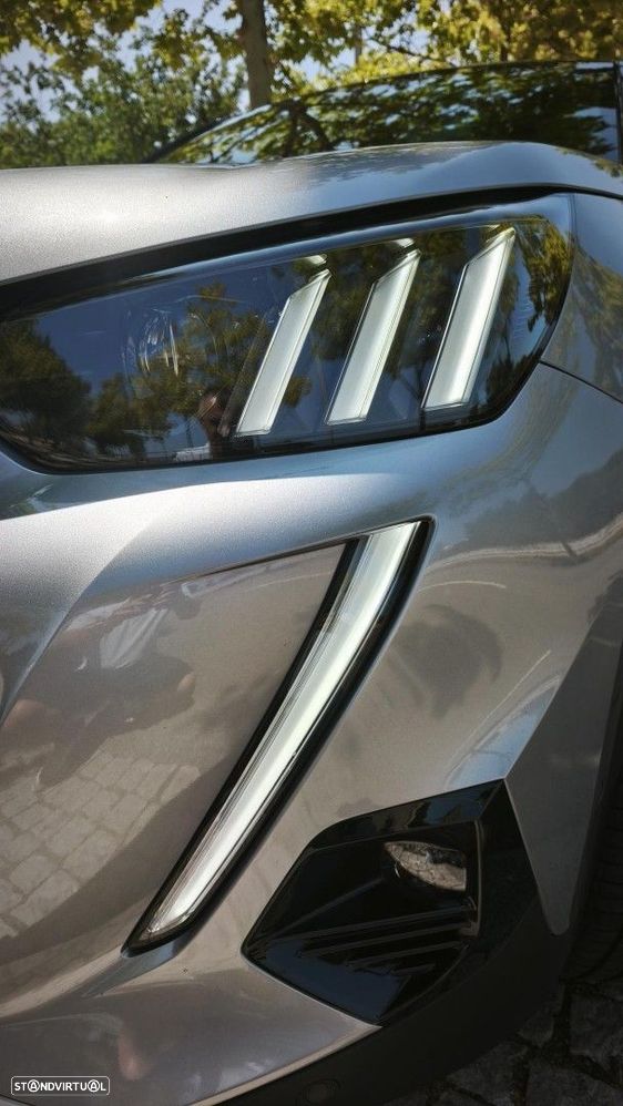 Peugeot e-2008 50 kWh GT - 60
