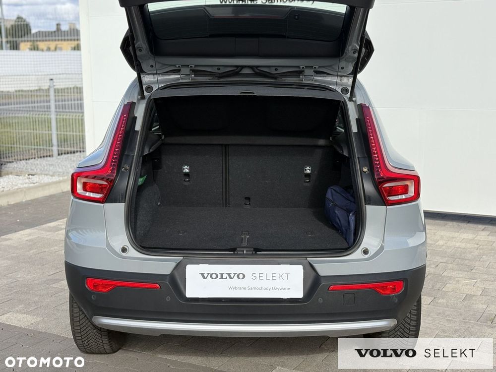 Volvo XC 40 - 30