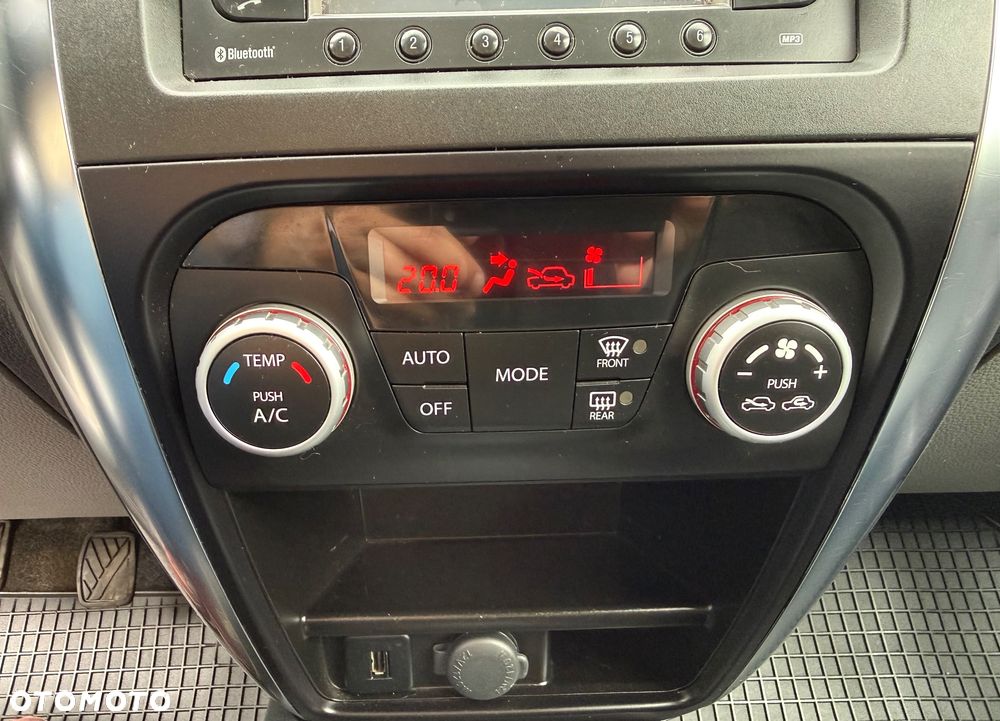 Suzuki SX4 - 32