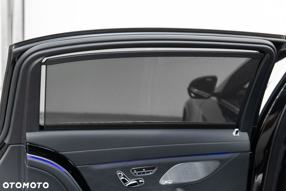 Mercedes-Benz Klasa S 560 4-Matic L 9G-TRONIC - 33