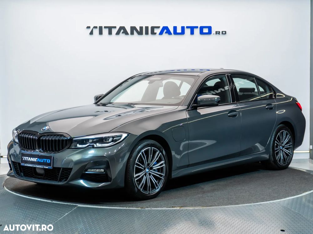 BMW Seria 3 330e Aut. M Sport - 1