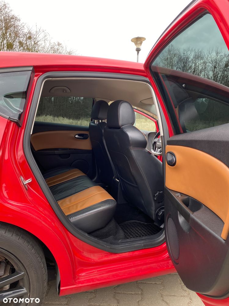 Seat Leon 2.0 TDI DPF DSG FR - 15