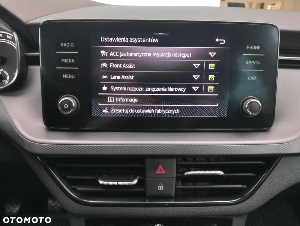 Skoda Kamiq 1.0 TSI Ambition - 32