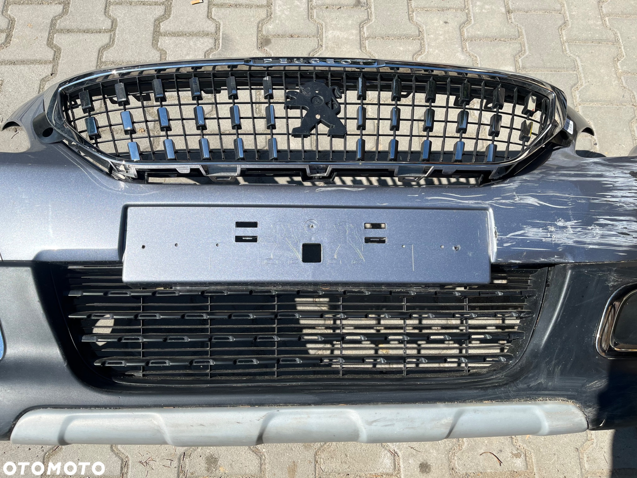 Zderzak Przód Peugeot 2008 1 Lift - 3