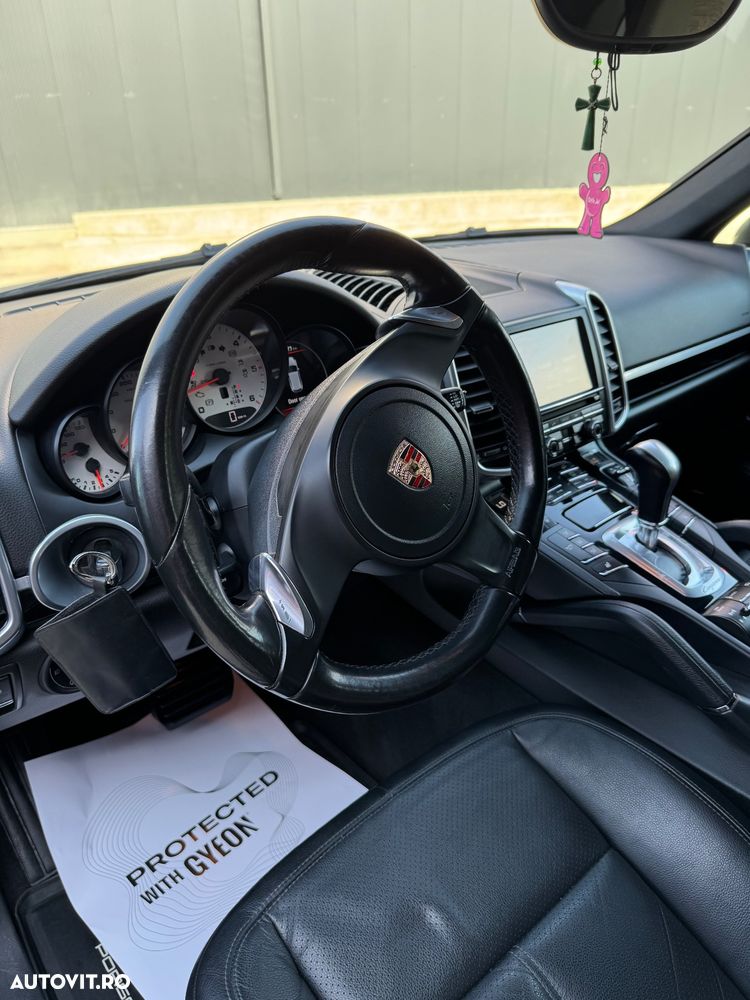 Porsche Cayenne 3.0TD TipTronic - 5
