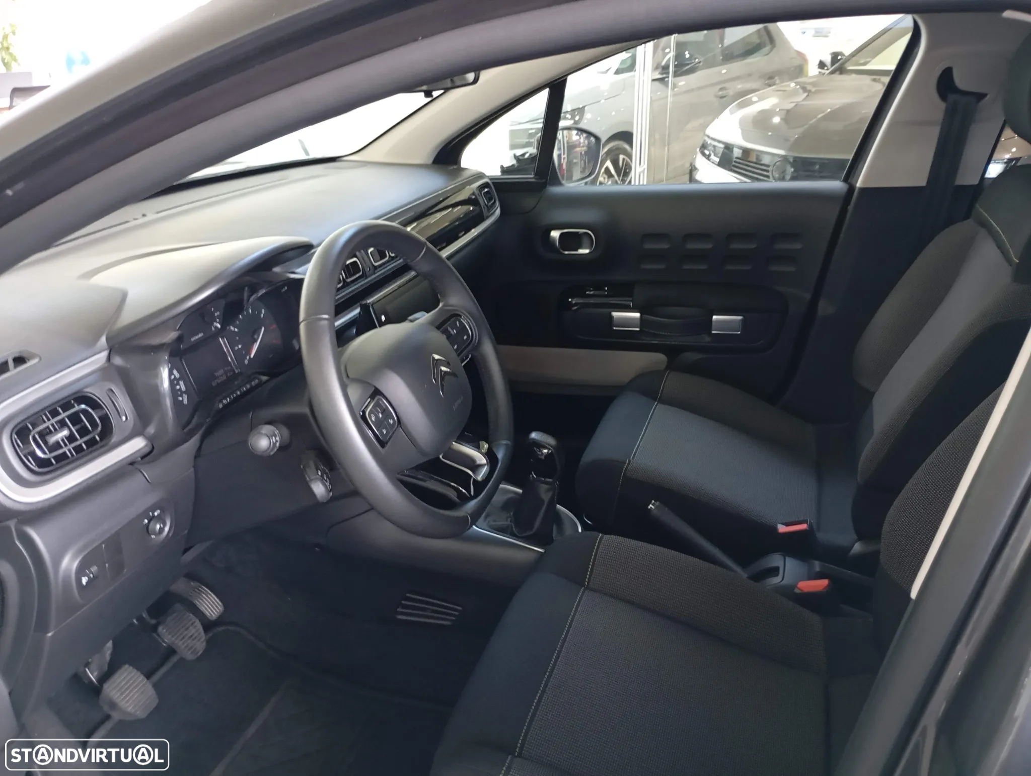 Citroën C3 1.2 PureTech Max - 8