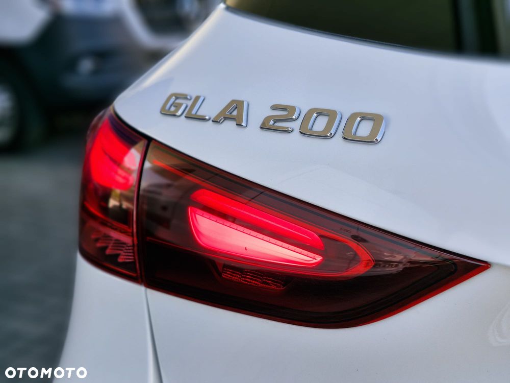 Mercedes-Benz GLA 200 mHEV AMG Line 7G-DCT - 40