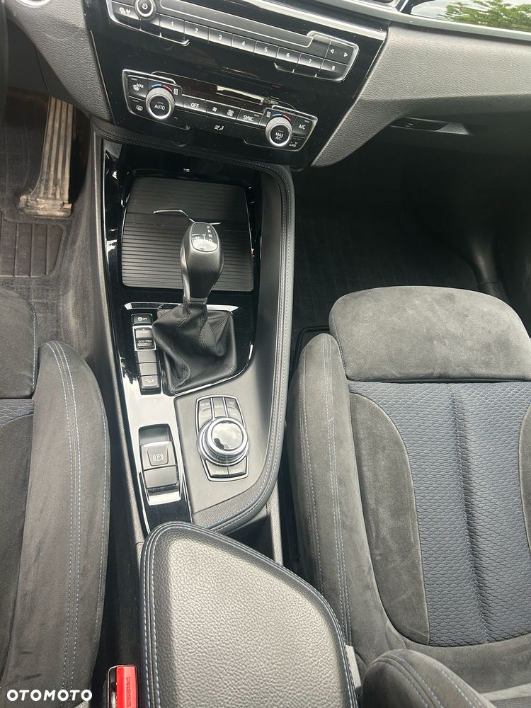 BMW X1 sDrive20i M Sport - 20