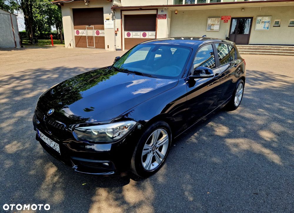 BMW Seria 1 120d xDrive M Sport Shadow sport