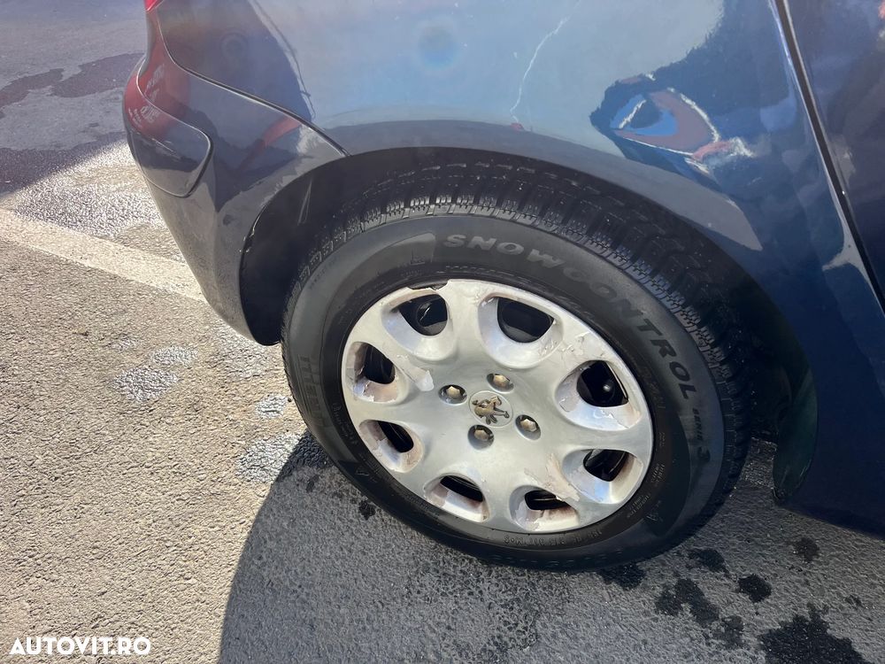 Peugeot 307 1.6 XT - 29