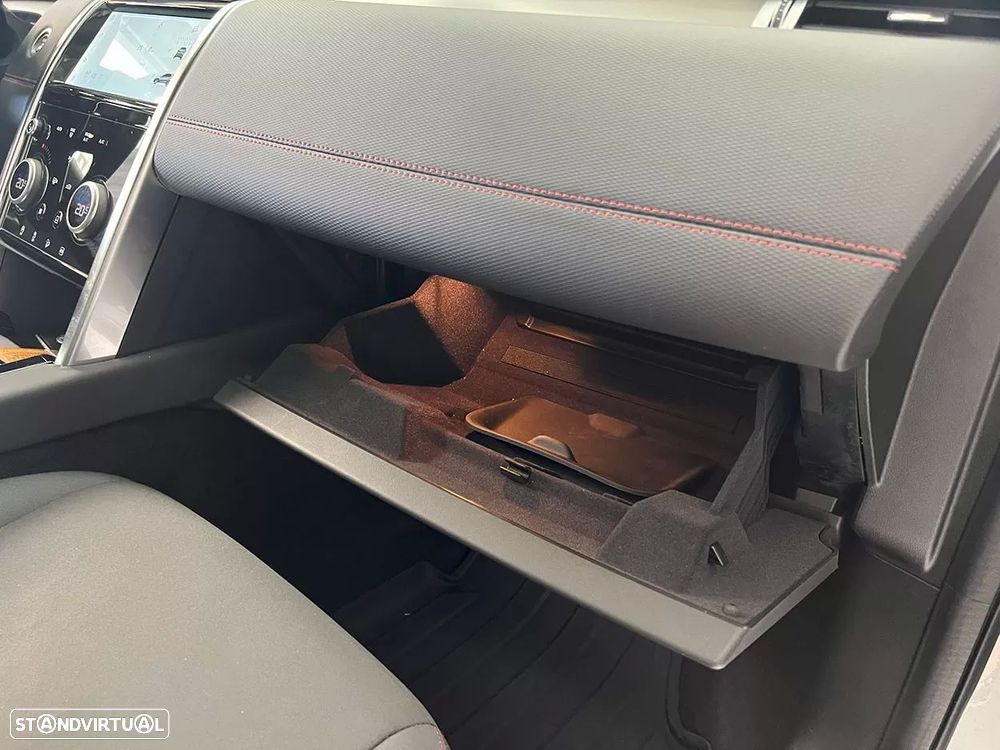 Land Rover Discovery Sport - 23