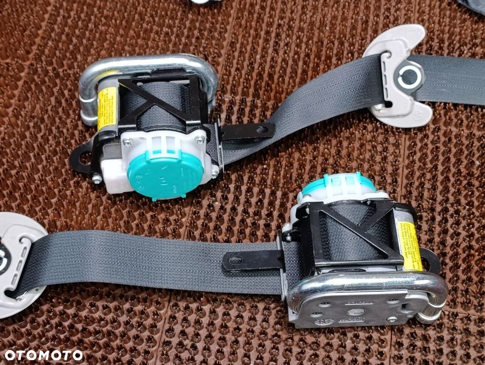 TOYOTA LAND CRUISER 150 18-24r Poduszki Powietrzne AirBag Deska Pasy - 7