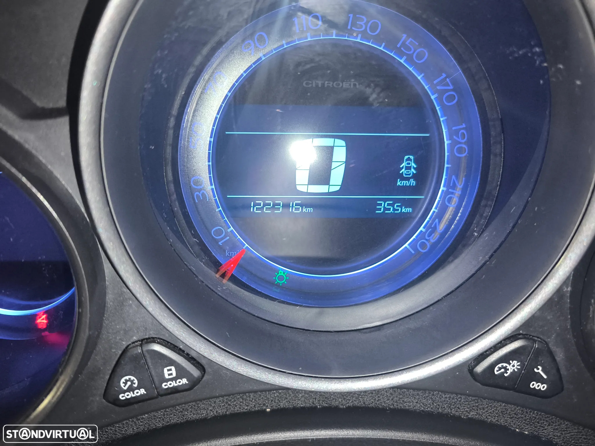 Citroën C4 1.6 BlueHDi Shine - 4