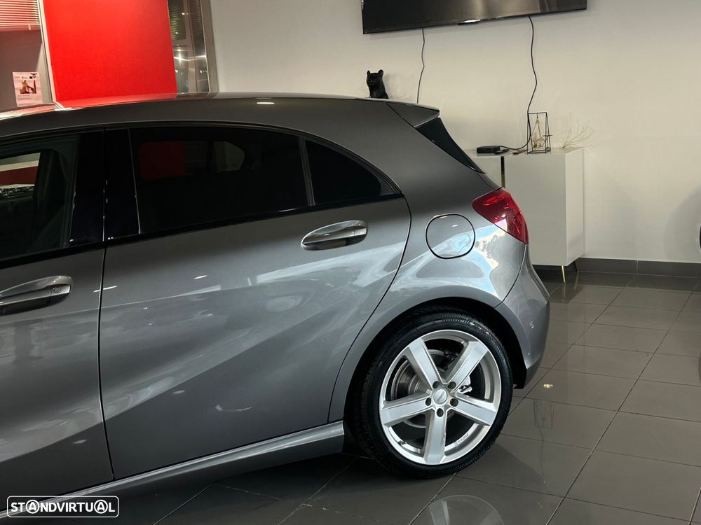 Mercedes-Benz A 180 d Fleet Pack Urban - 12