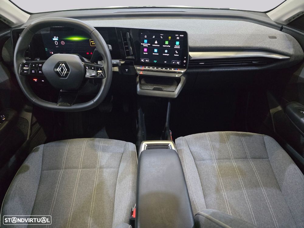 Renault Mégane E-Tech - 7