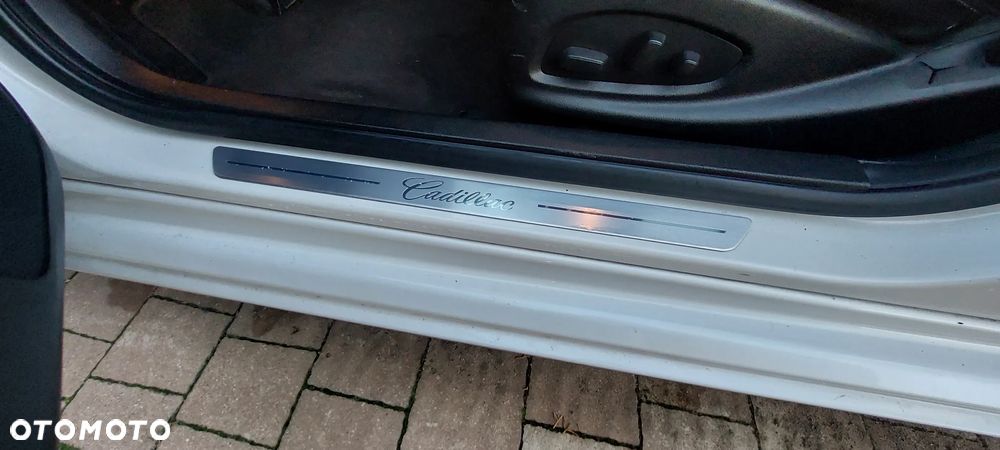 Cadillac ATS 2.0 Turbo Automatik Luxury - 36