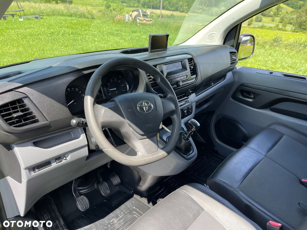 Toyota Proace - 15