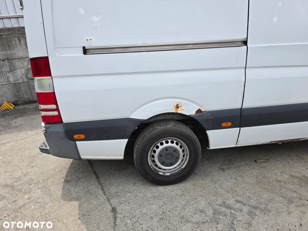 Mercedes-Benz Sprinter 906.235 - 5