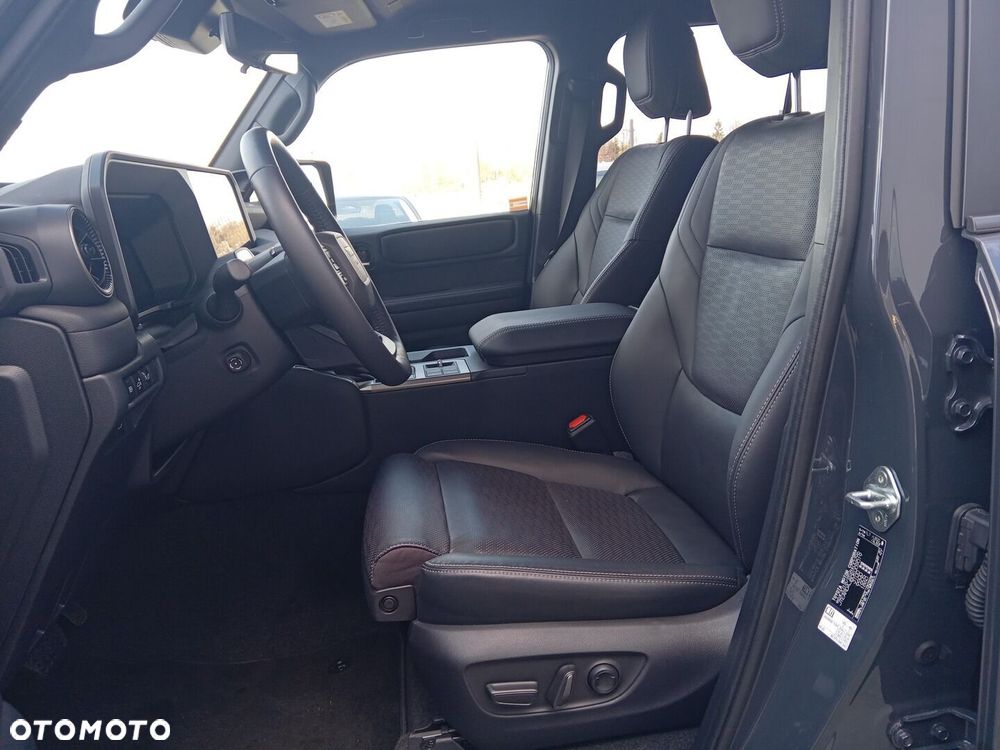 Toyota Land Cruiser LC 2.8 D-4D Executive - 14