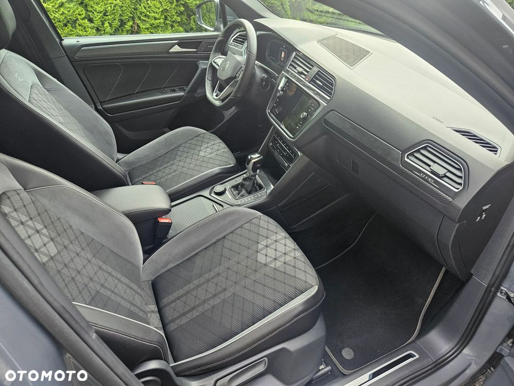 Volkswagen Tiguan 2.0 TDI SCR 4Mot R-Line DSG - 10