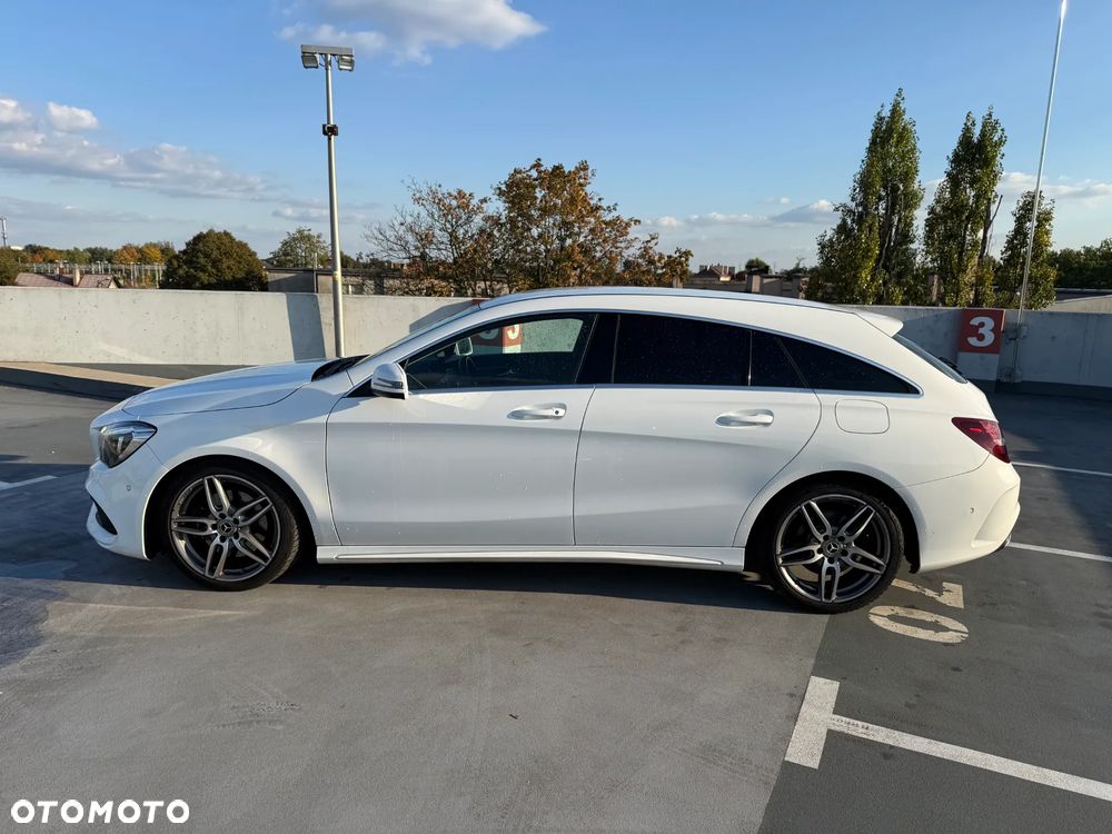 Mercedes-Benz CLA 220 4-Matic - 3
