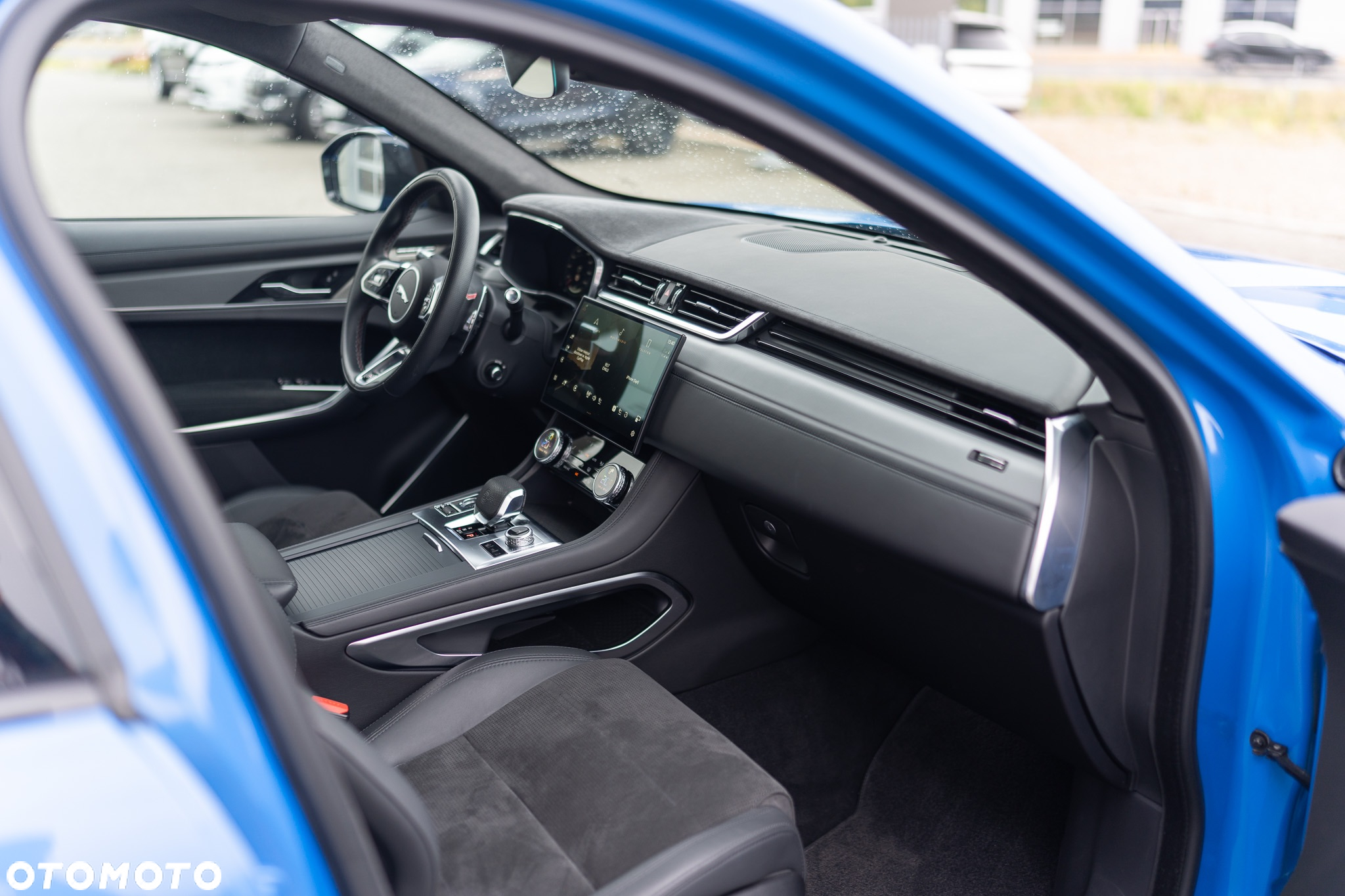 Jaguar F-Pace 5.0 V8 P550 AWD SVR - 22