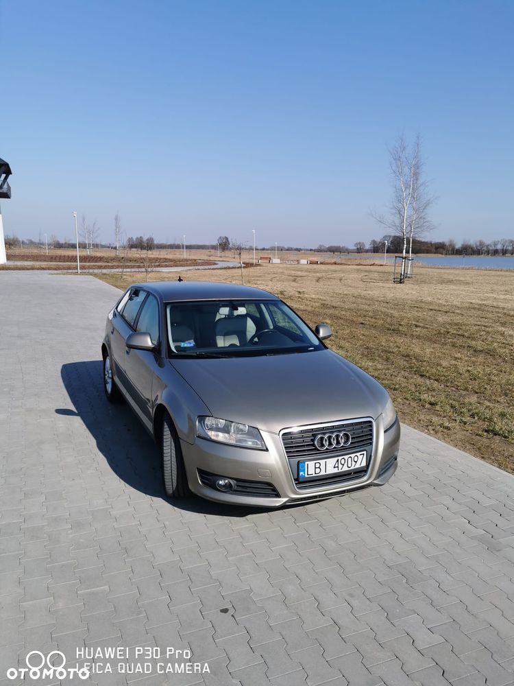 Audi A3 Sportback - 2