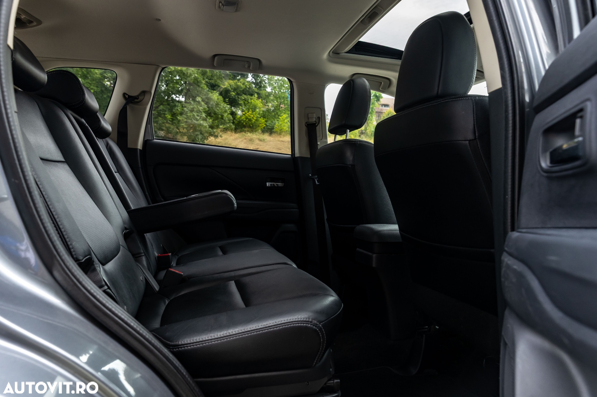 Mitsubishi Outlander 2.2 Litre 4WD DI-D Intense - 15