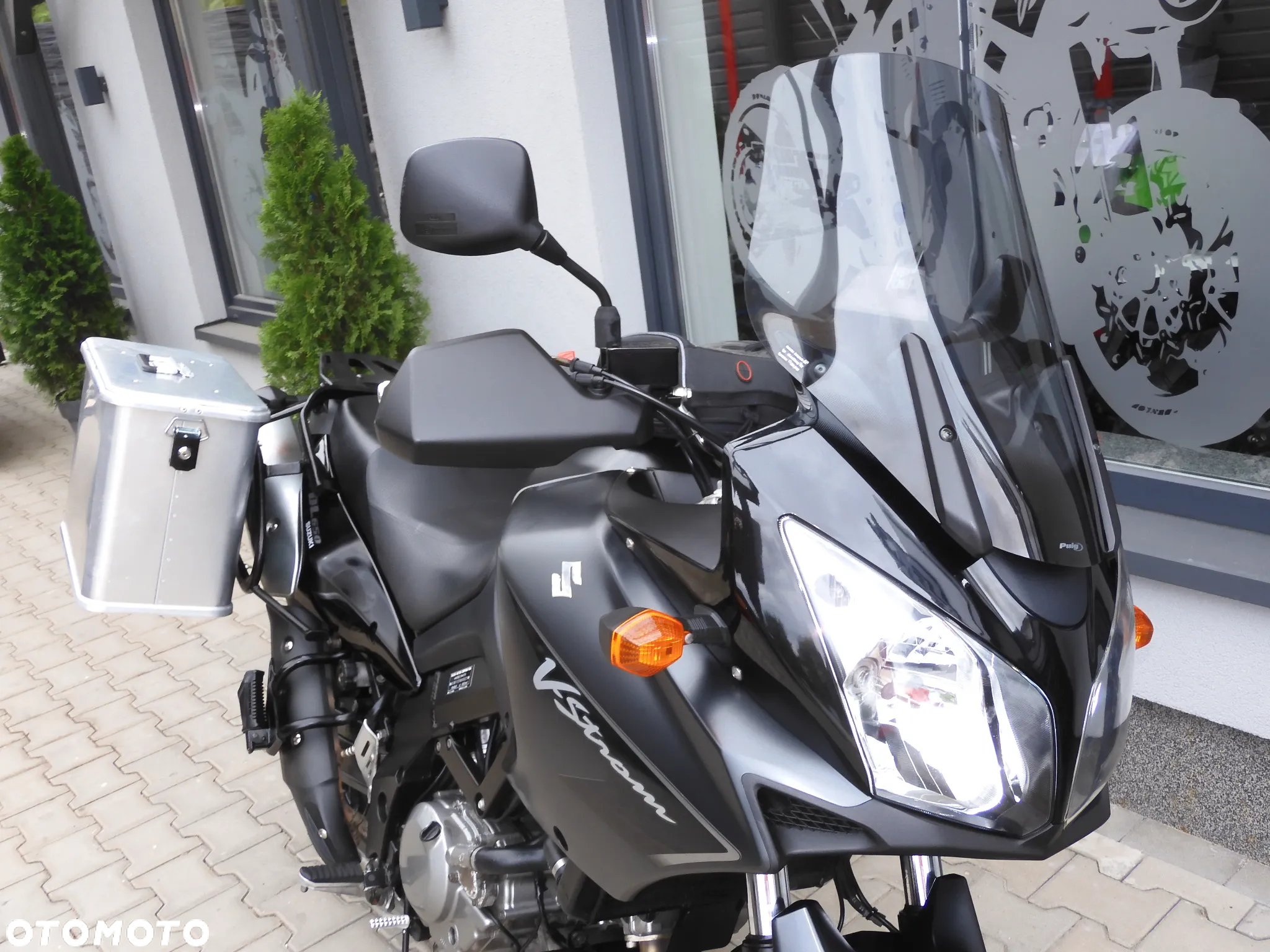 Suzuki DL - 3