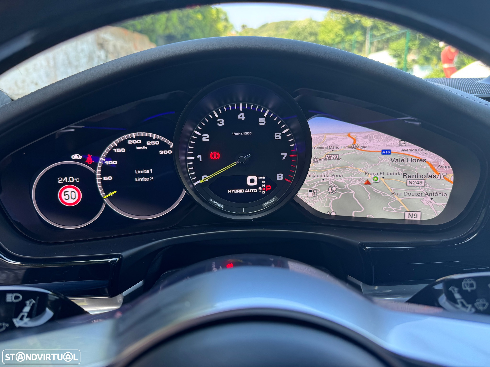 Porsche Panamera Sport Turismo 4 E-Hybrid - 21