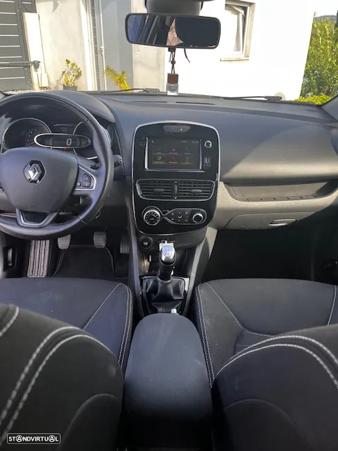 Renault Clio Sport Tourer 0.9 TCe Limited Edition - 6