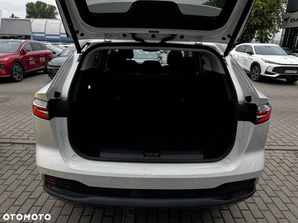 MG HS PHEV - 11