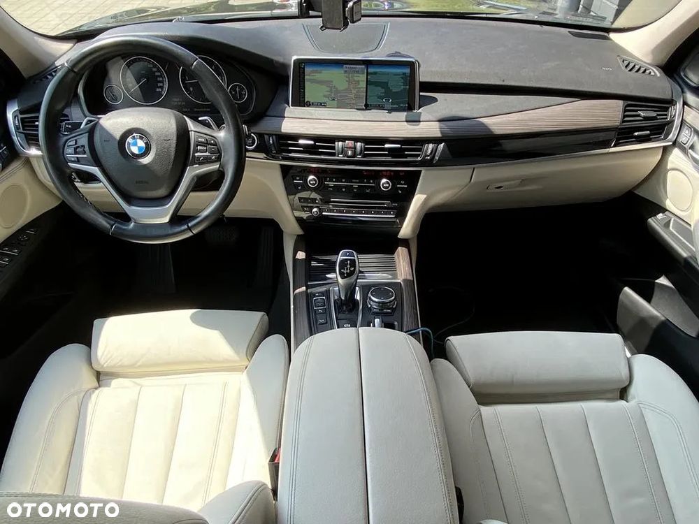 BMW X5 xDrive30d - 28