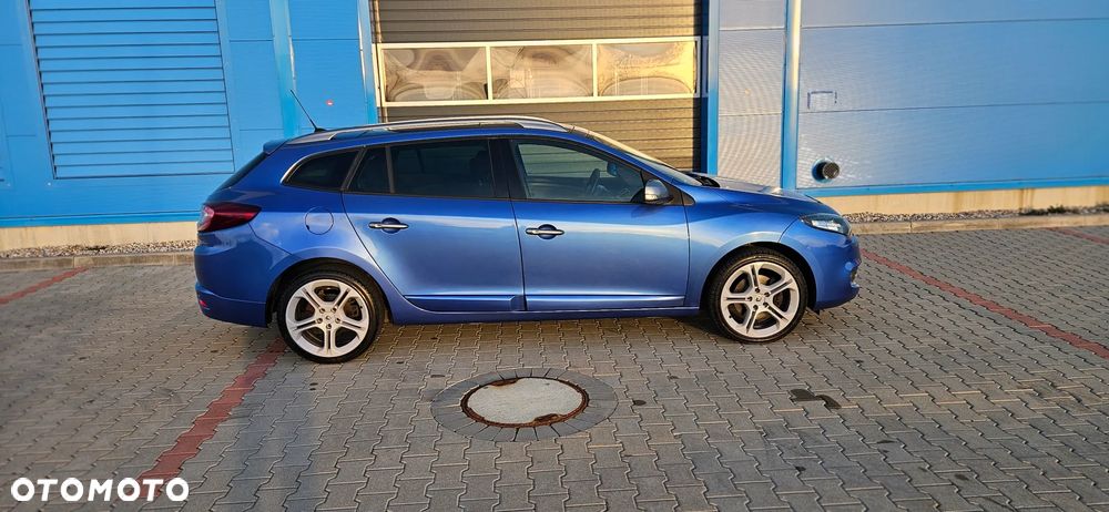 Renault Megane TCe 180 GT - 31
