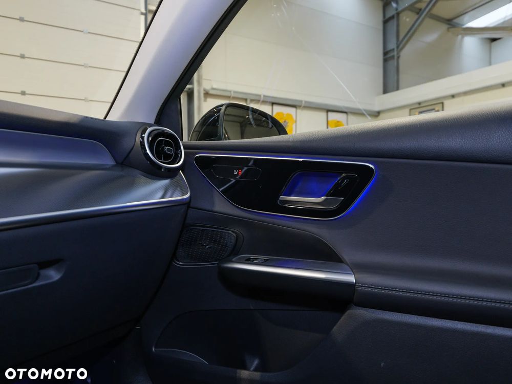Mercedes-Benz GLC 220 d mHEV 4-Matic Avantgarde - 36