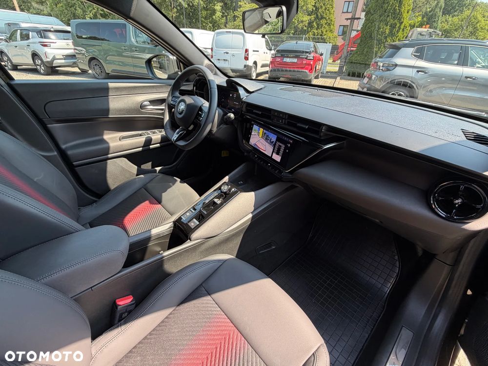 Alfa Romeo Junior 1.2 mHEV Ibrida Speciale eDCT - 8