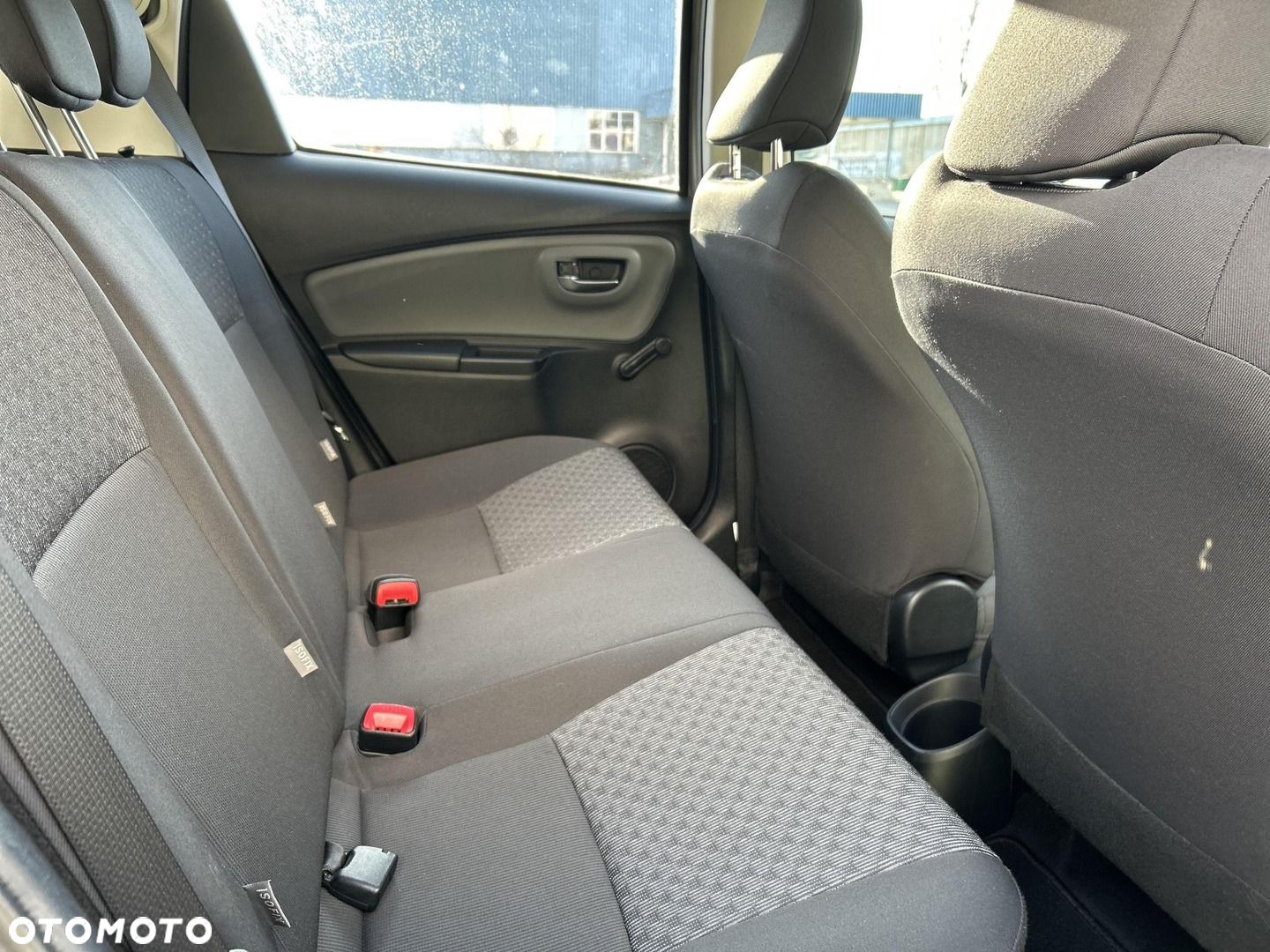 Toyota Yaris 1.33 Premium EU6 - 11