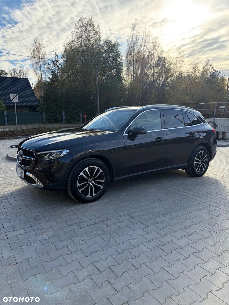 Mercedes-Benz GLC 200 d mHEV 4-Matic Avantgarde - 2