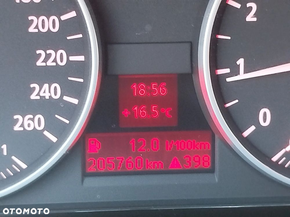 BMW Seria 3 320i - 15